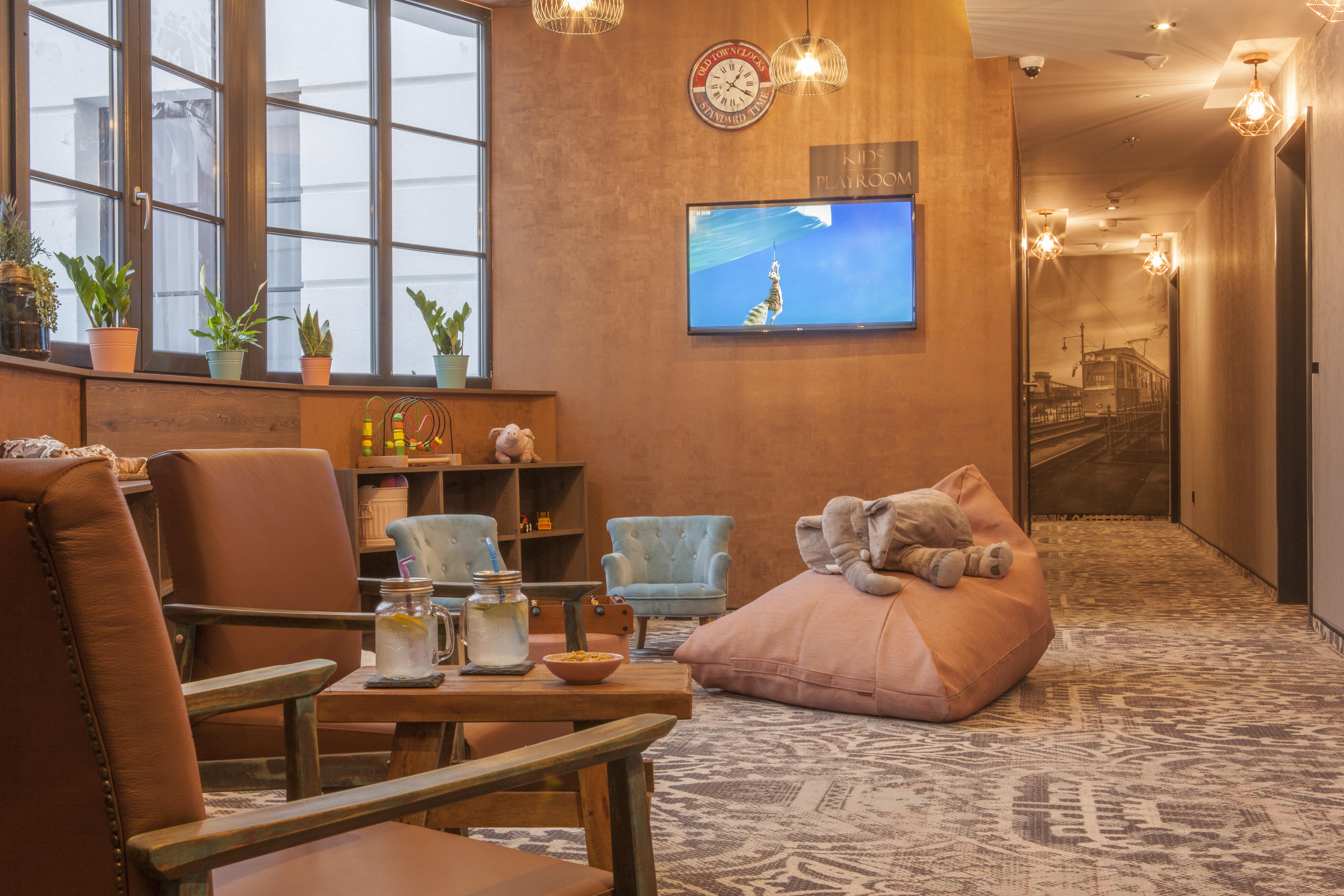 Memories Oldtown Hotel 4*