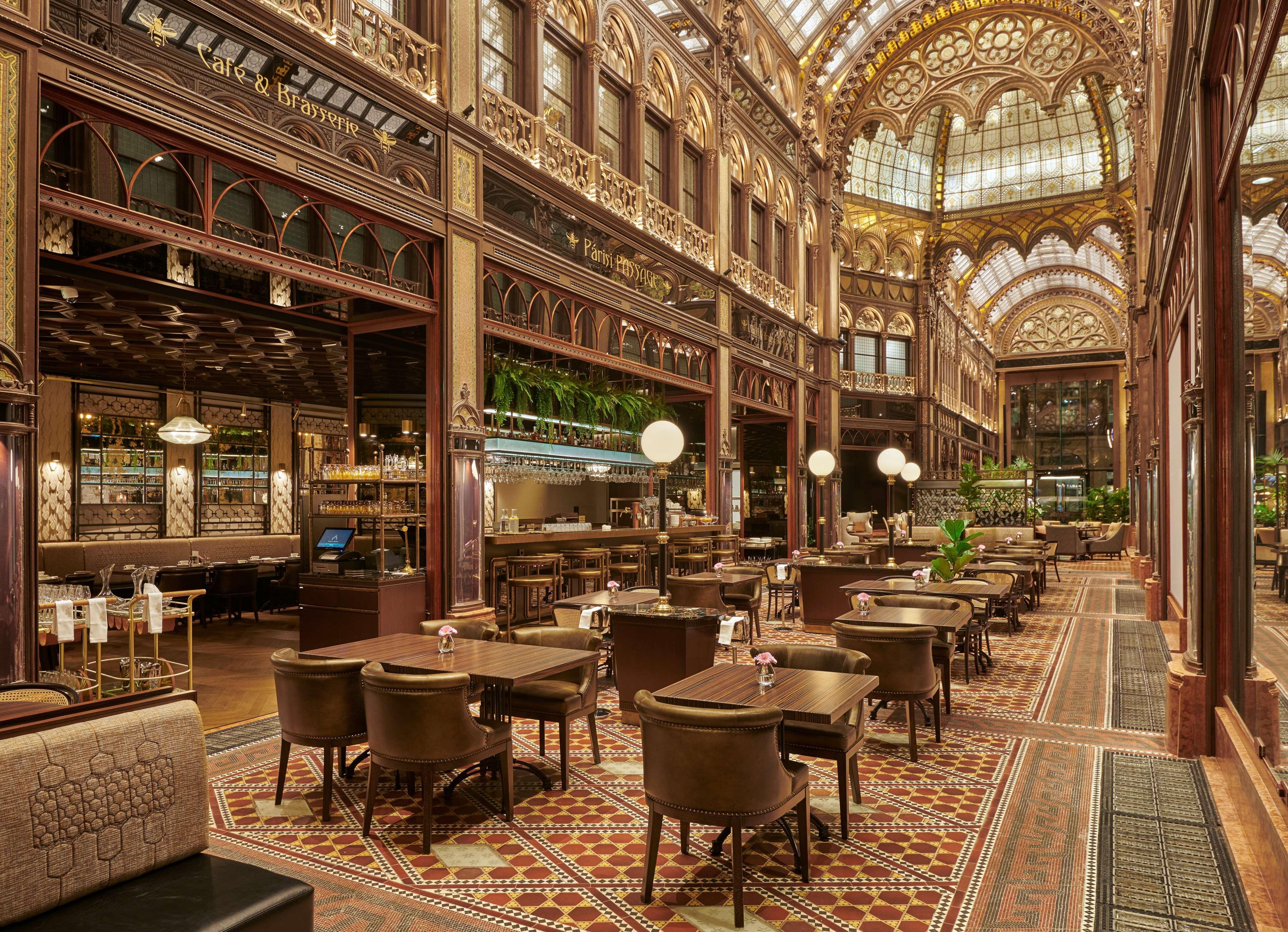 Párisi Udvar Budapest, Part Of Hyatt Hotel Budapest