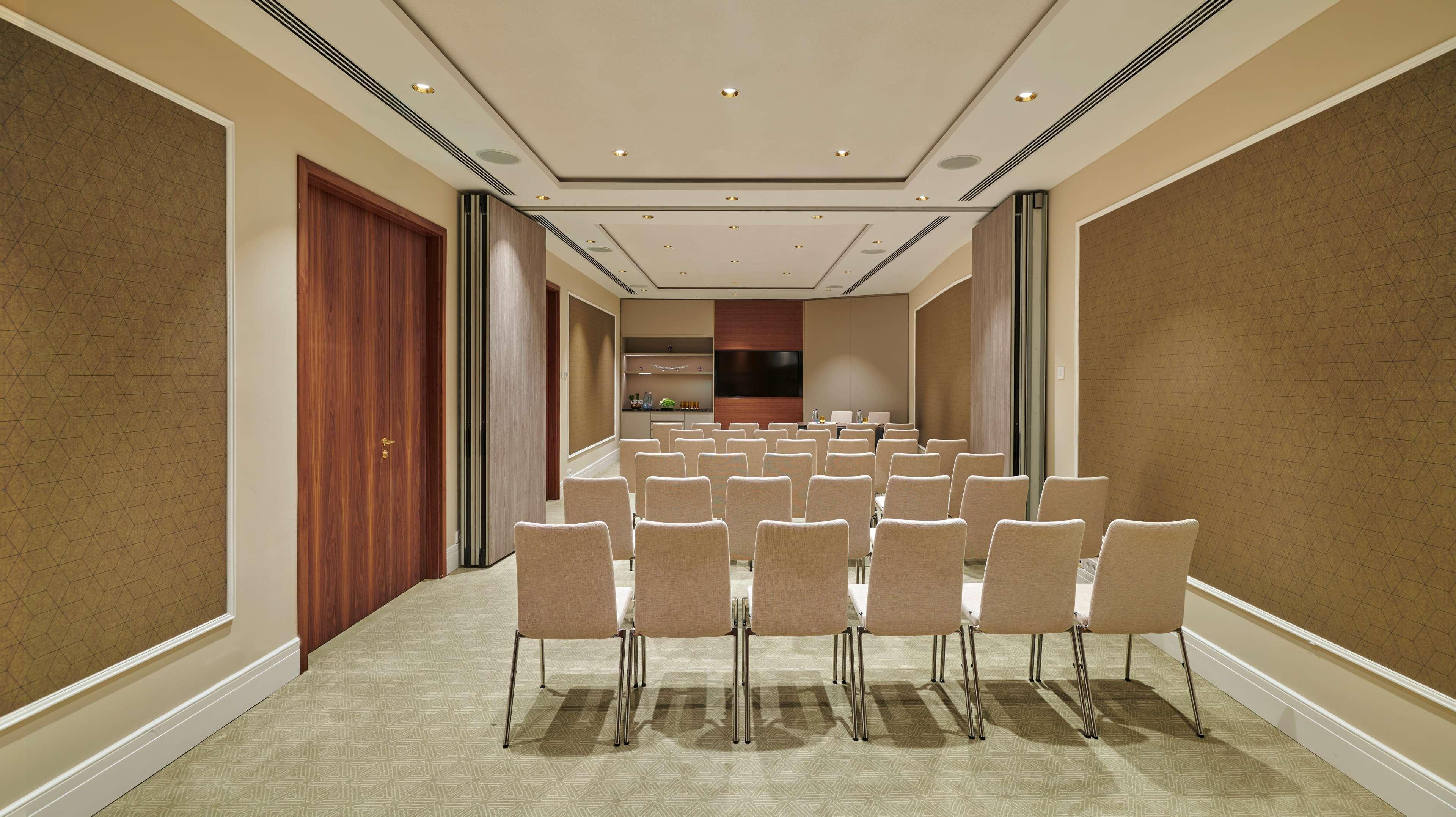 Párisi Udvar Budapest, Part Of Hyatt 5*