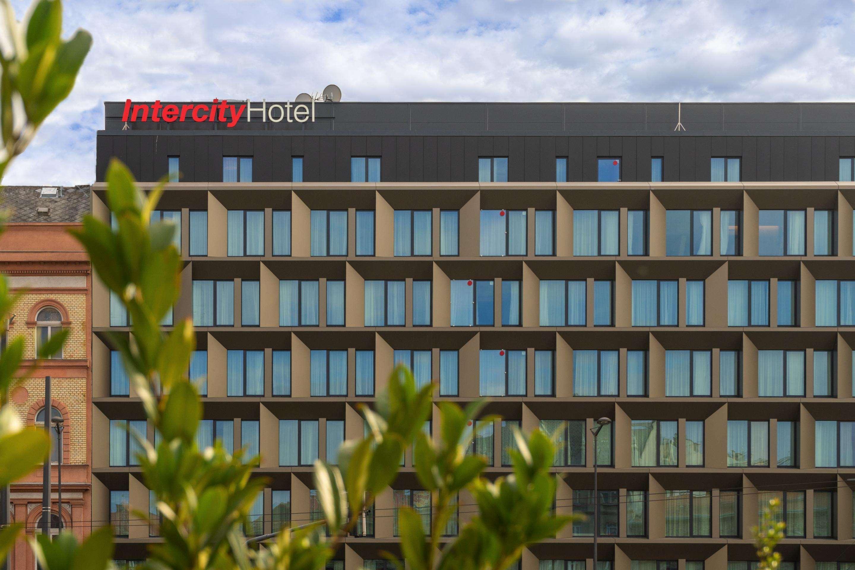 Intercityhotel 4*