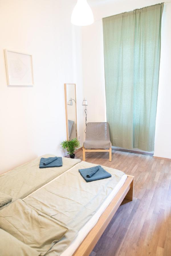 Apartment N28 Next To Andrassy.