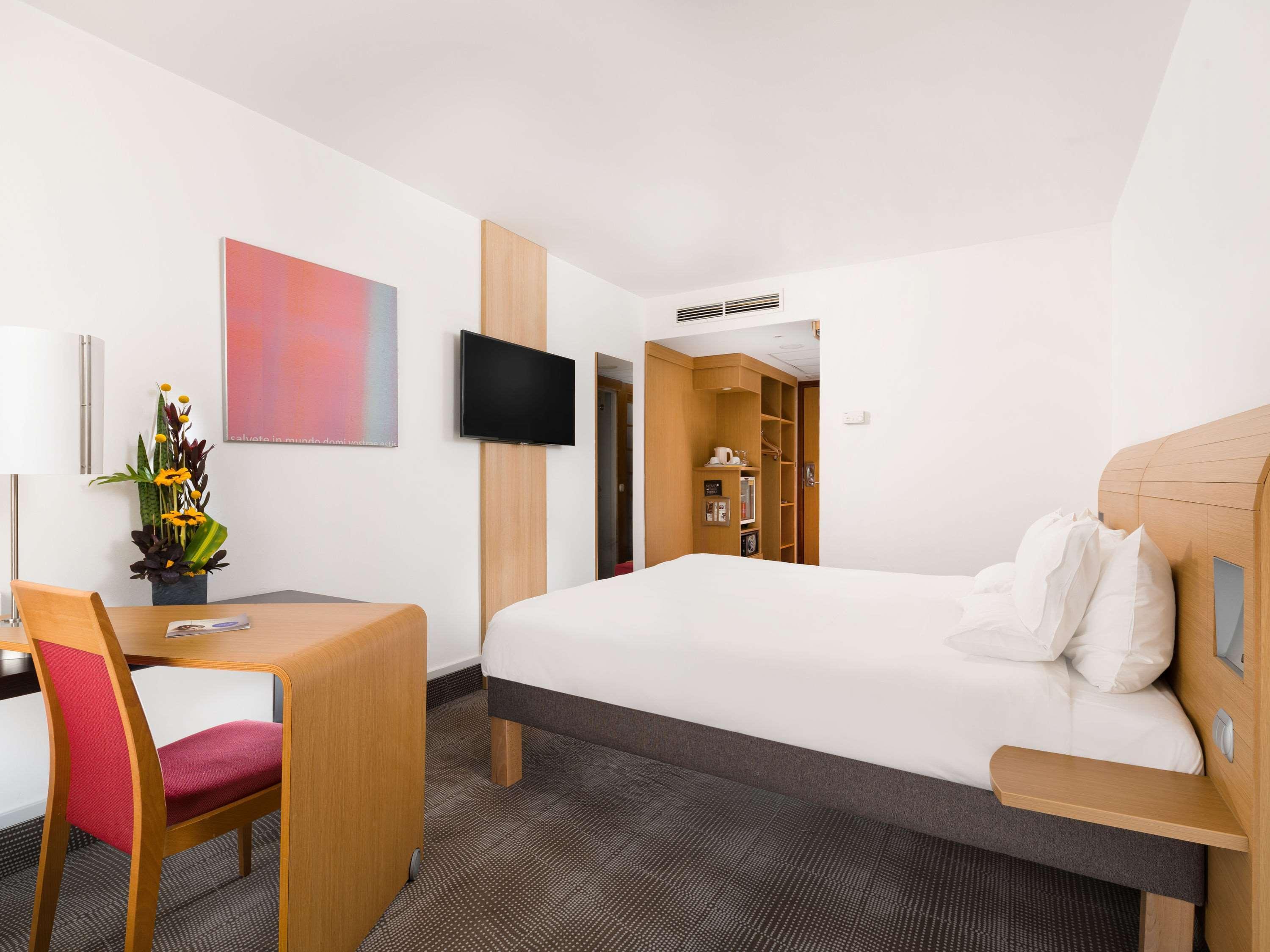 Hotel Novotel City 4*