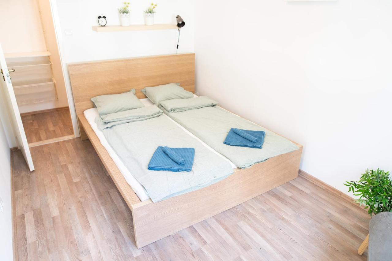 Apartment N28 Next To Andrassy. Budapest