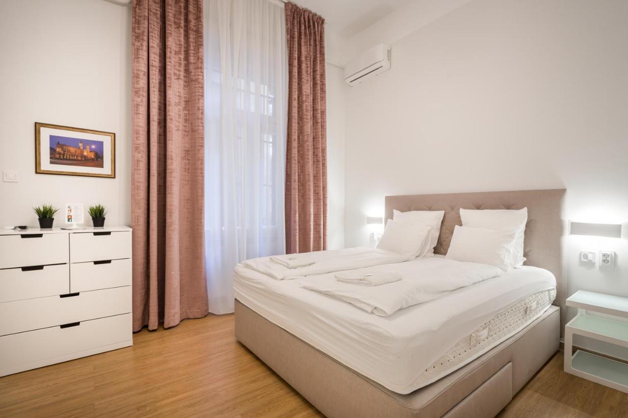 Tcb Regi Apartment *