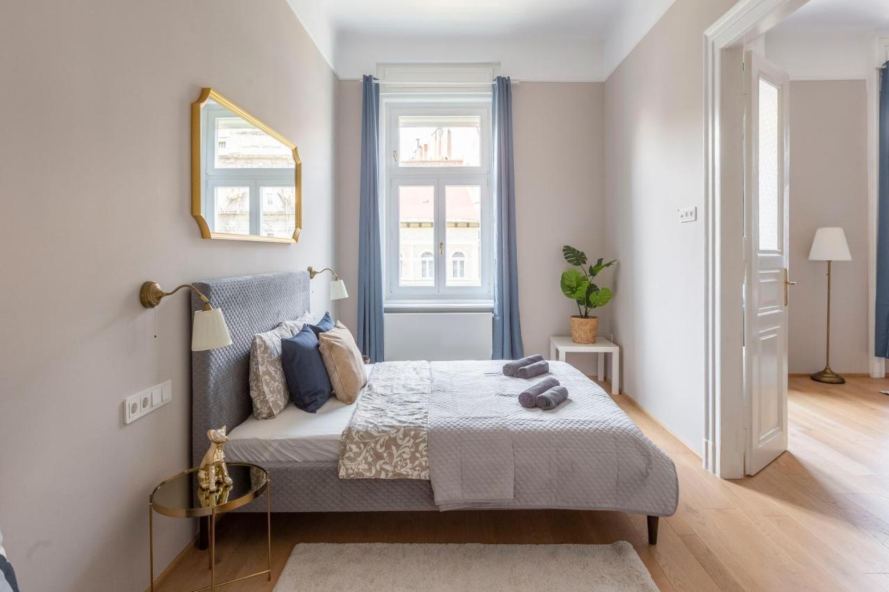 Luxury Elizabeth Next To The New York Café Appartement Budapest