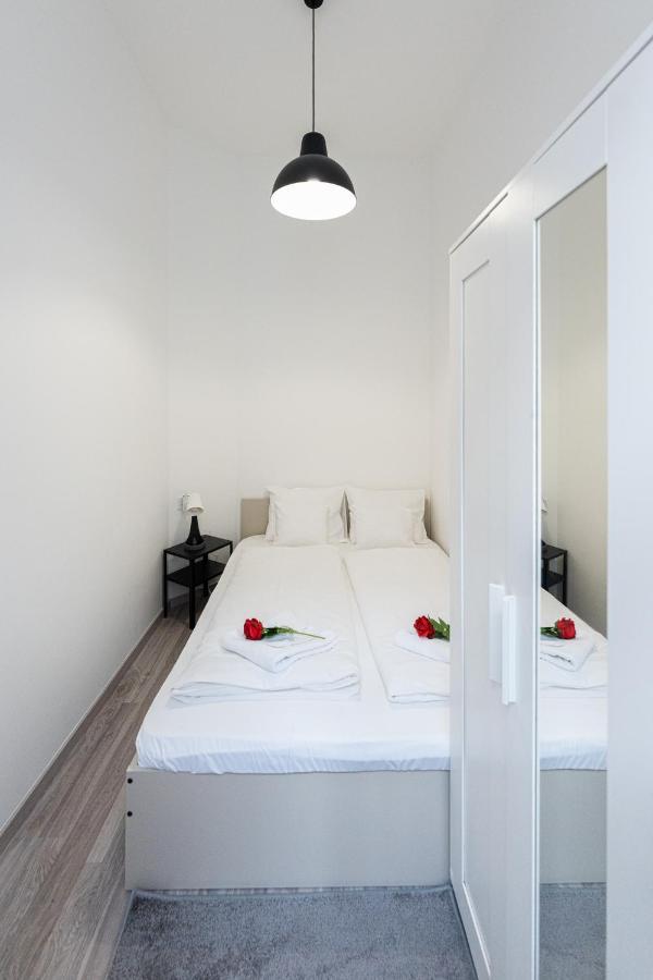 King Seventeen Homes Apartmán *