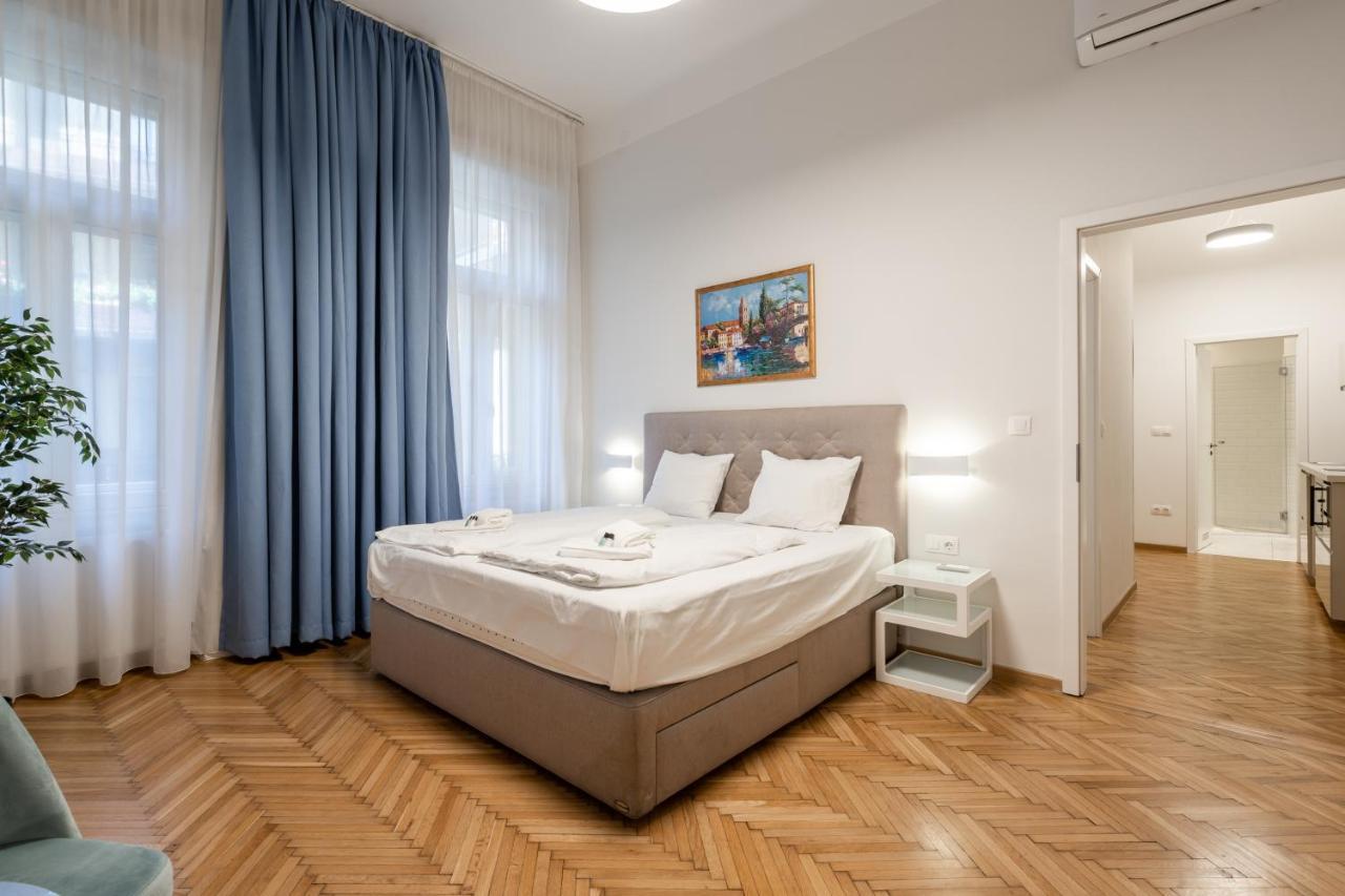 Apartment Tcb Regi