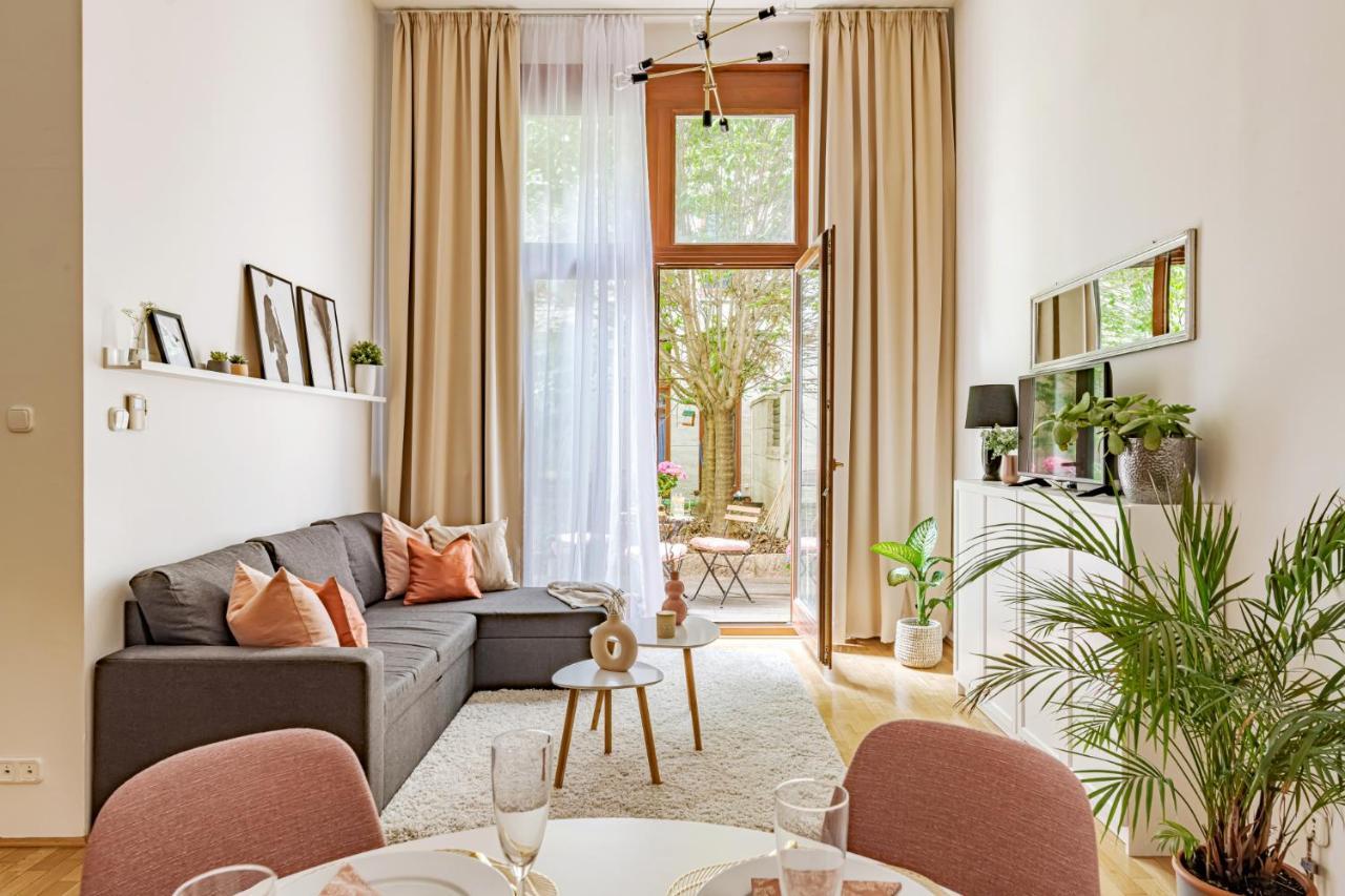 Kaz13 Kazinczy Apartment Budapest