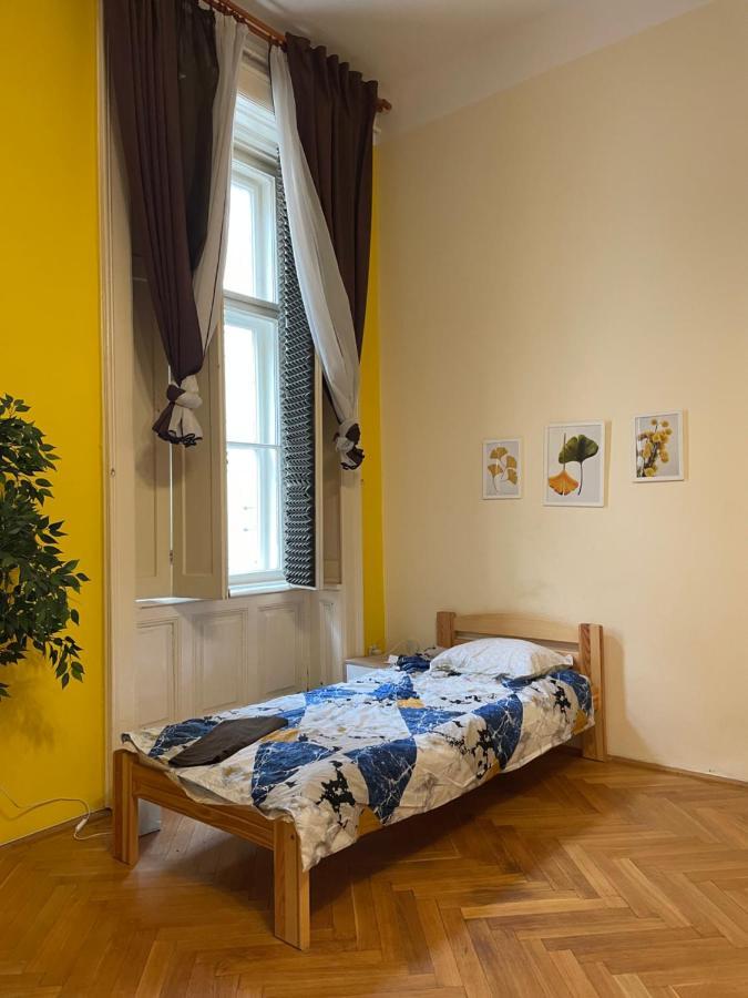 The Heart Of Hostal Budapest