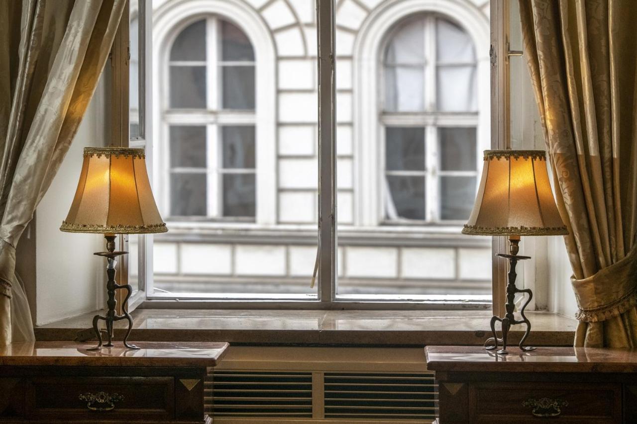 Academy Budapest