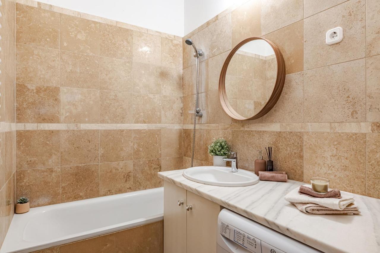 Kaz13 Kazinczy Apartment Budapest