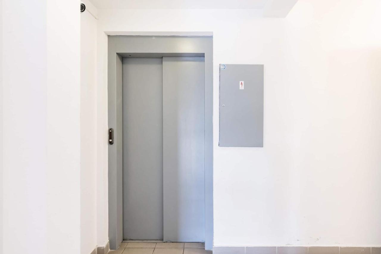 Appartement Sunny And Penthouse With Private Garage