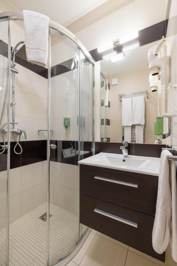 Silver Crown & Residence, Palace Quarter Hotell 3*