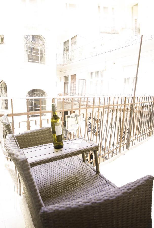 Basilica -quiet, Privat, Balcony, The Area *