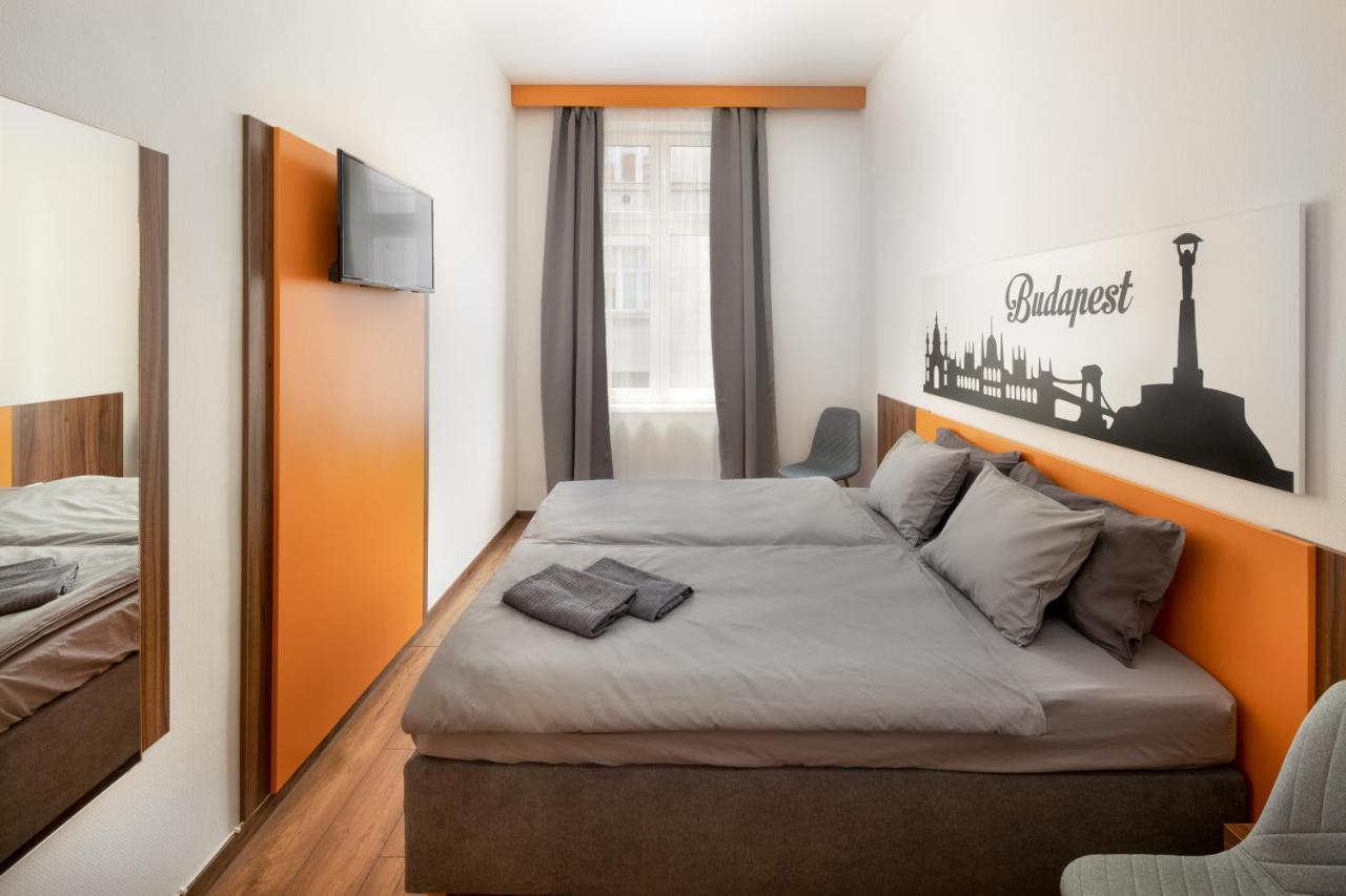 Of Wr19 * Budapest