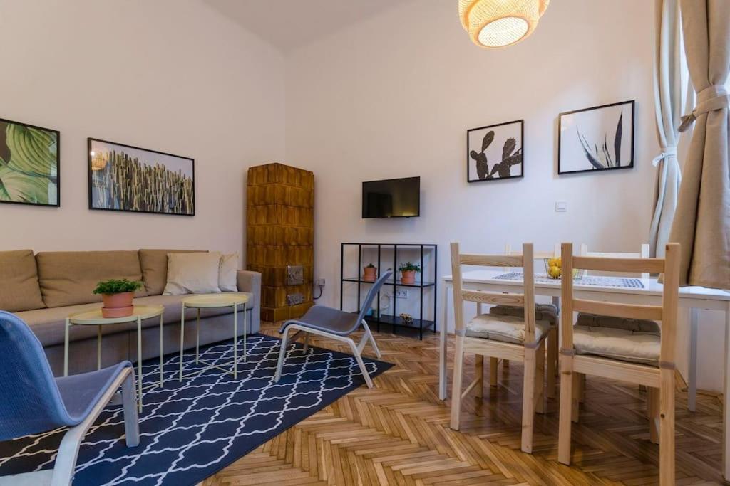Apartament Cozy K8 In Party District. Budapeszt