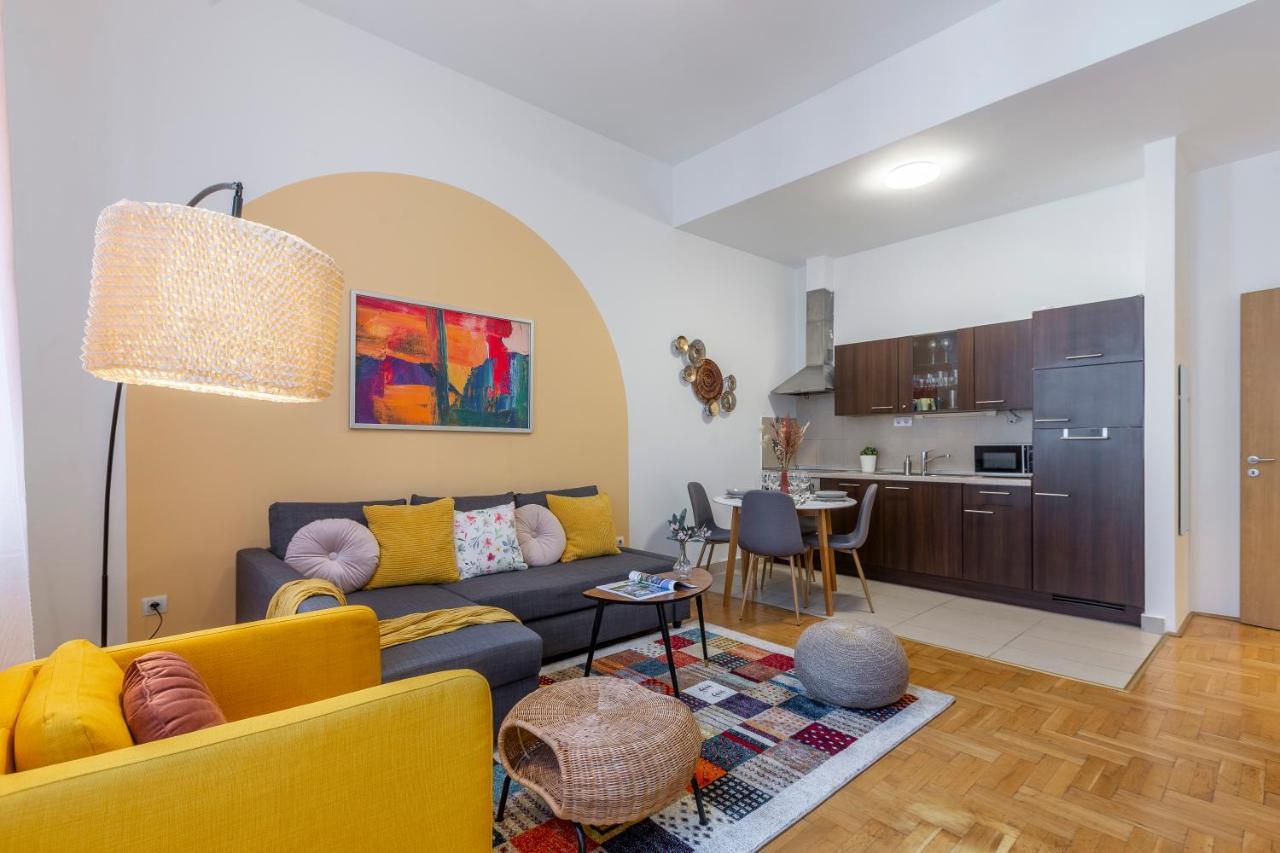 Gozdsu Downtown Cozy Vibe By Azg * Budapest