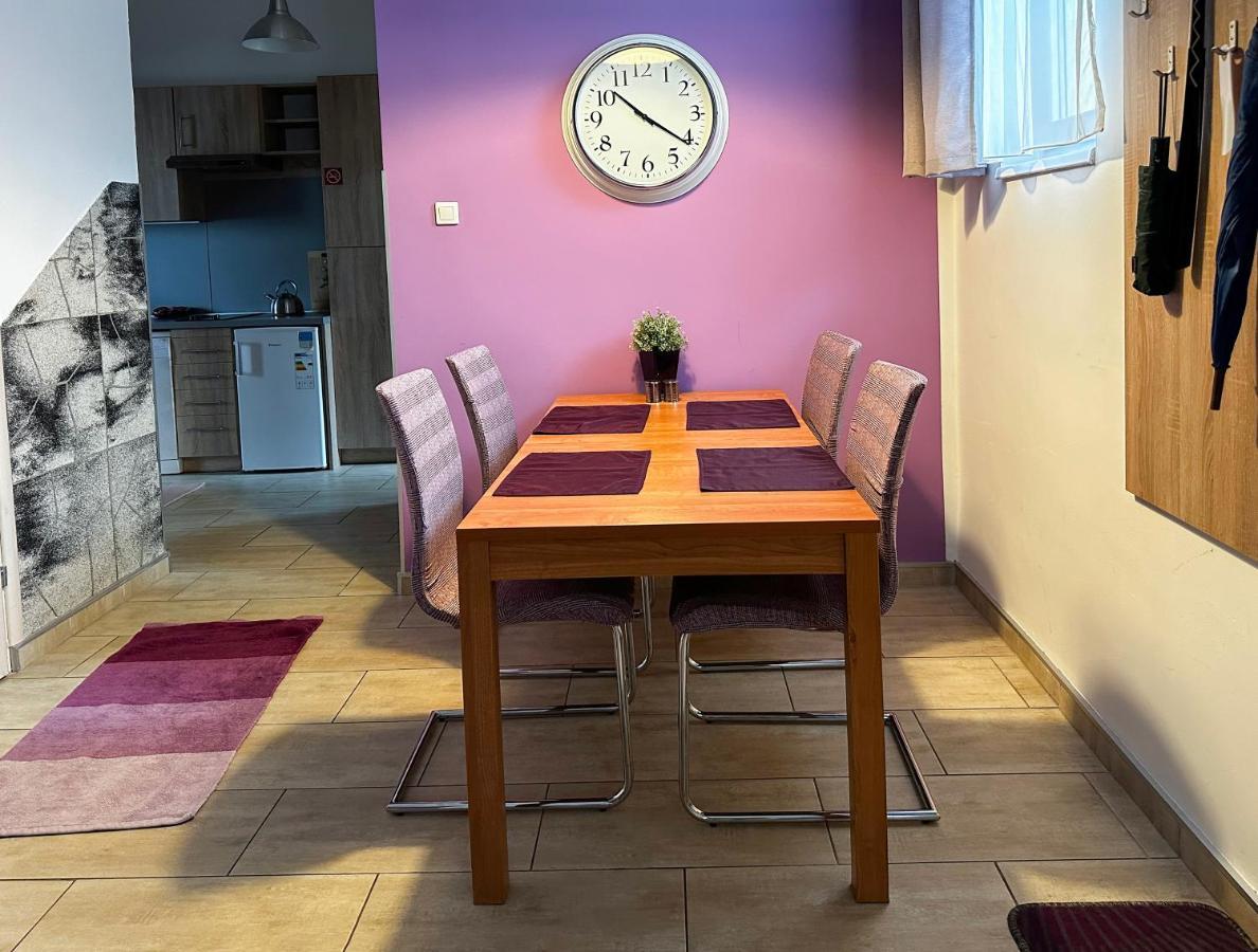 Apartmán Abt Karoly *