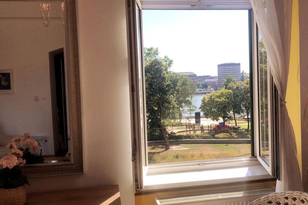 Apartamento Park Danubes View Market *