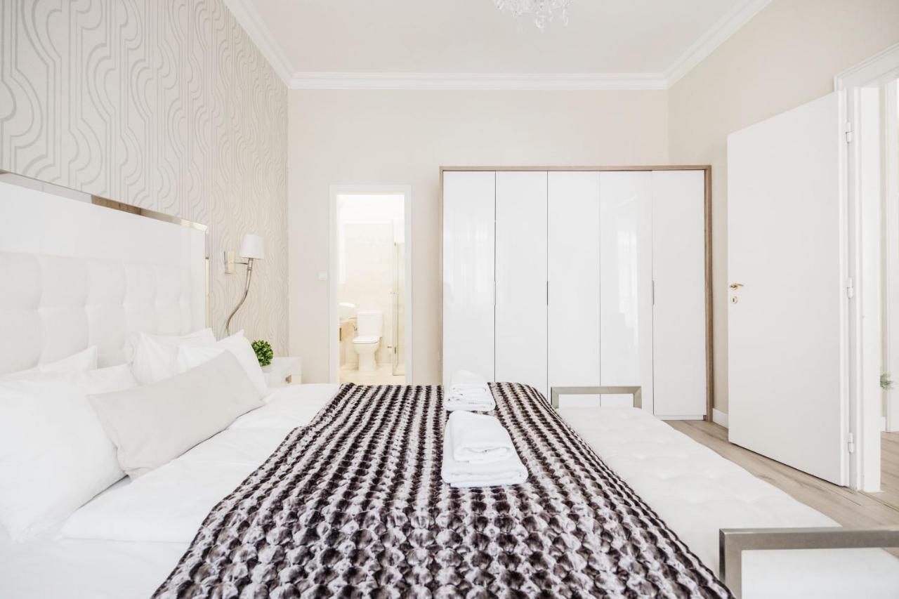 Apartament De Luxe 1-bedroom, 2-bathroom In The Center *