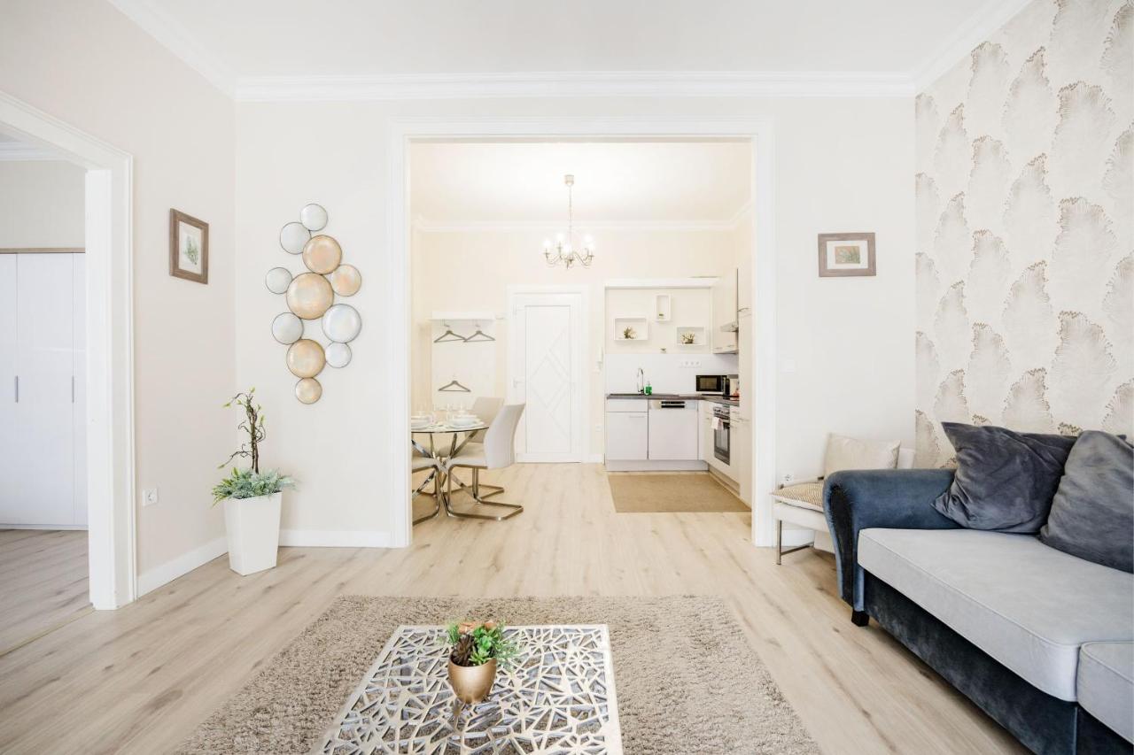 De Luxe 1-bedroom, 2-bathroom In The Center Budapeszt