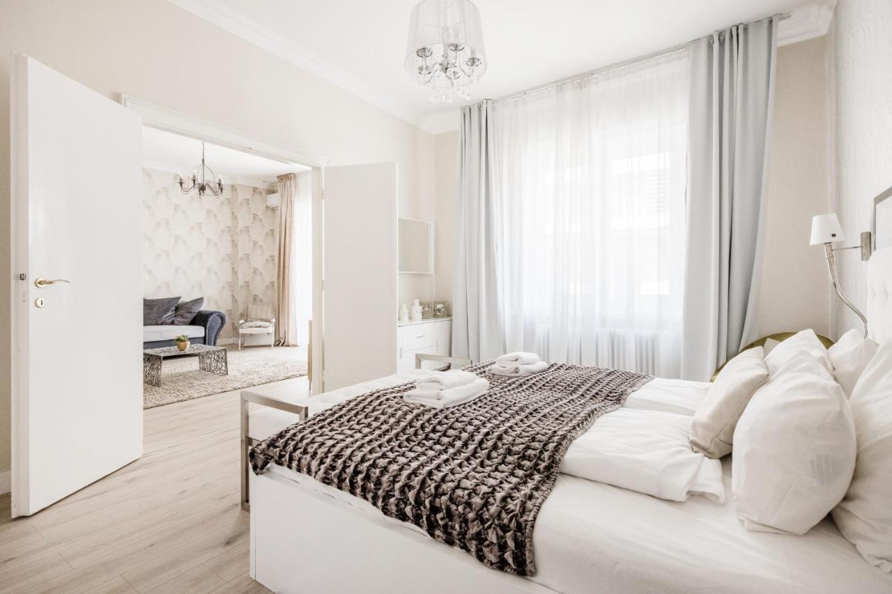Apartament De Luxe 1-bedroom, 2-bathroom In The Center