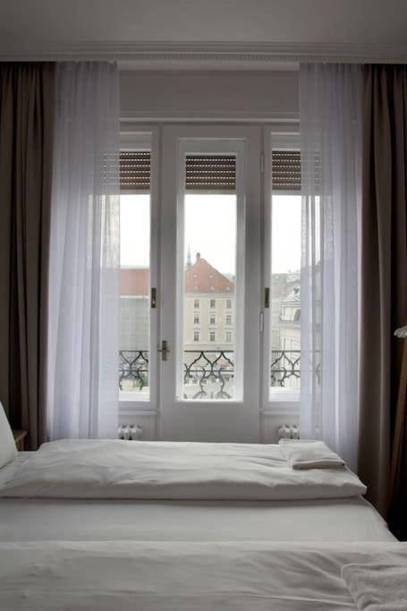 Premium By Hi - 2 Bedroom - View Budapest