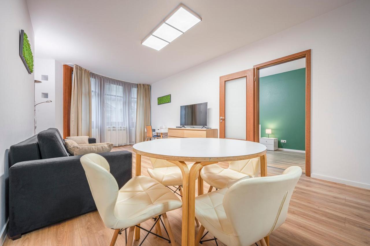 Apartamento Modern With Garage