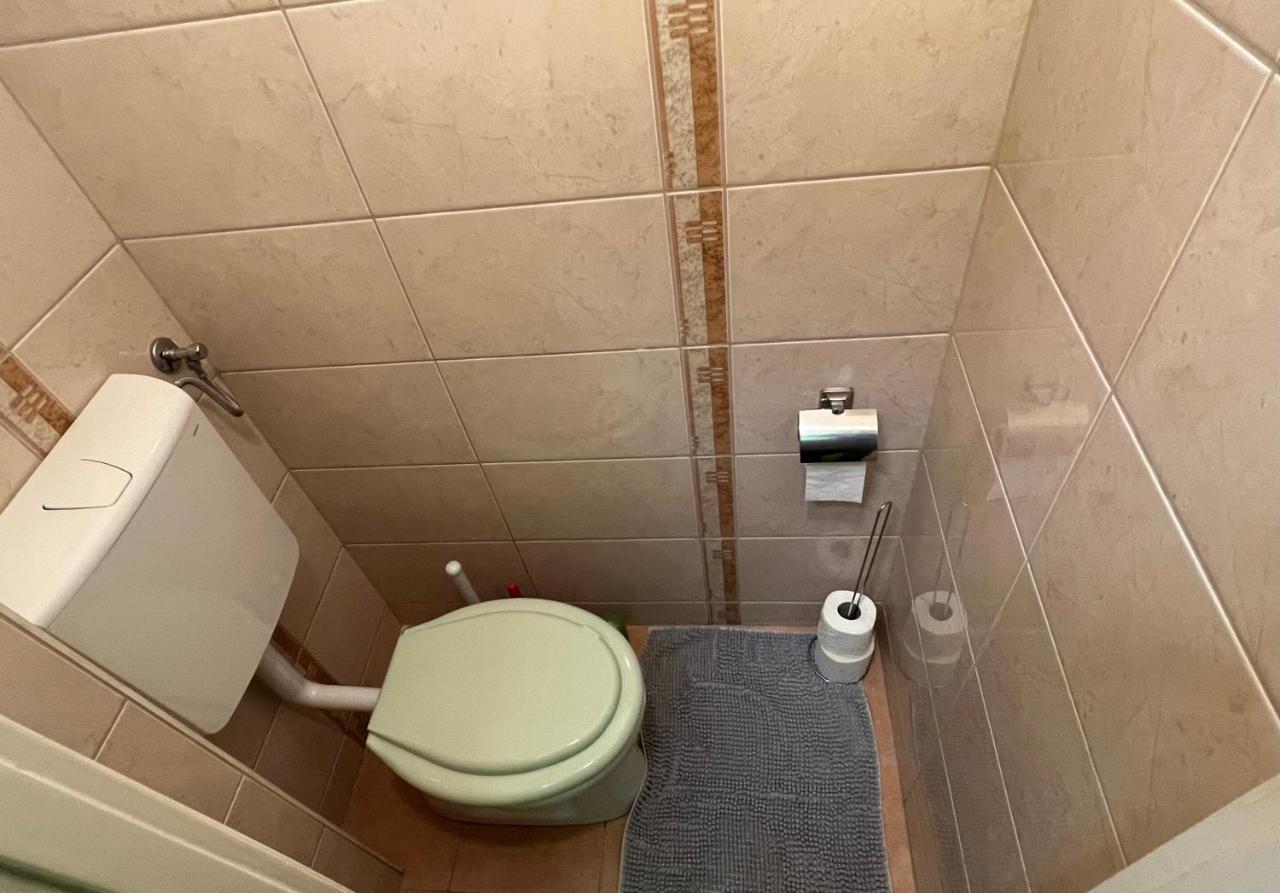 Family Friendly Apartman *