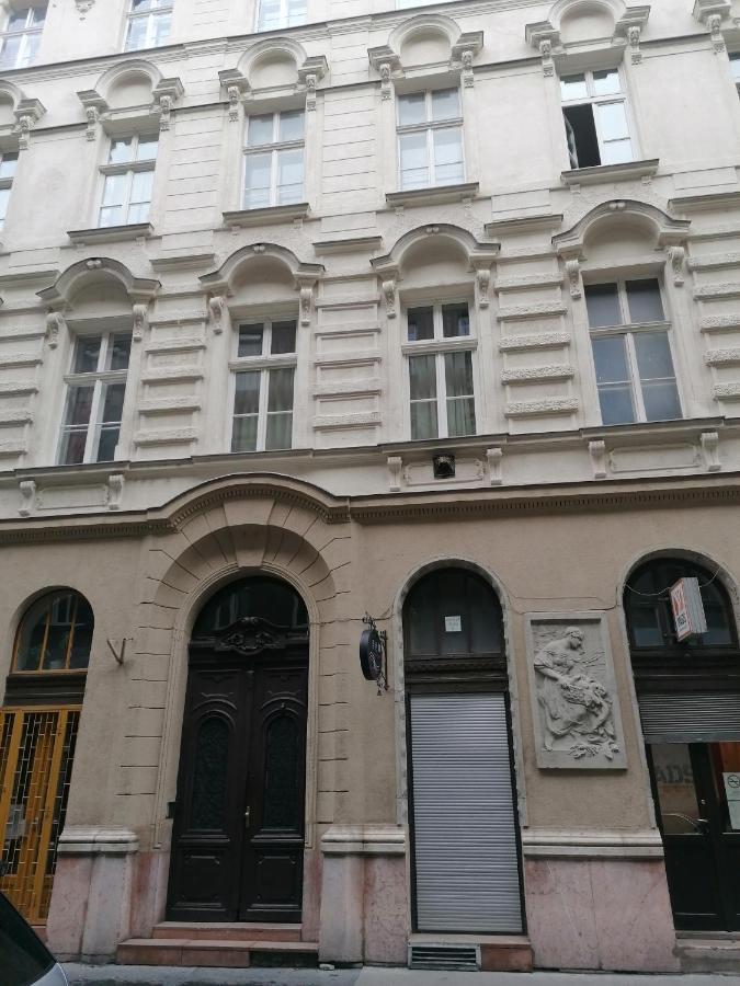 Erkel Rooftop Apartment *