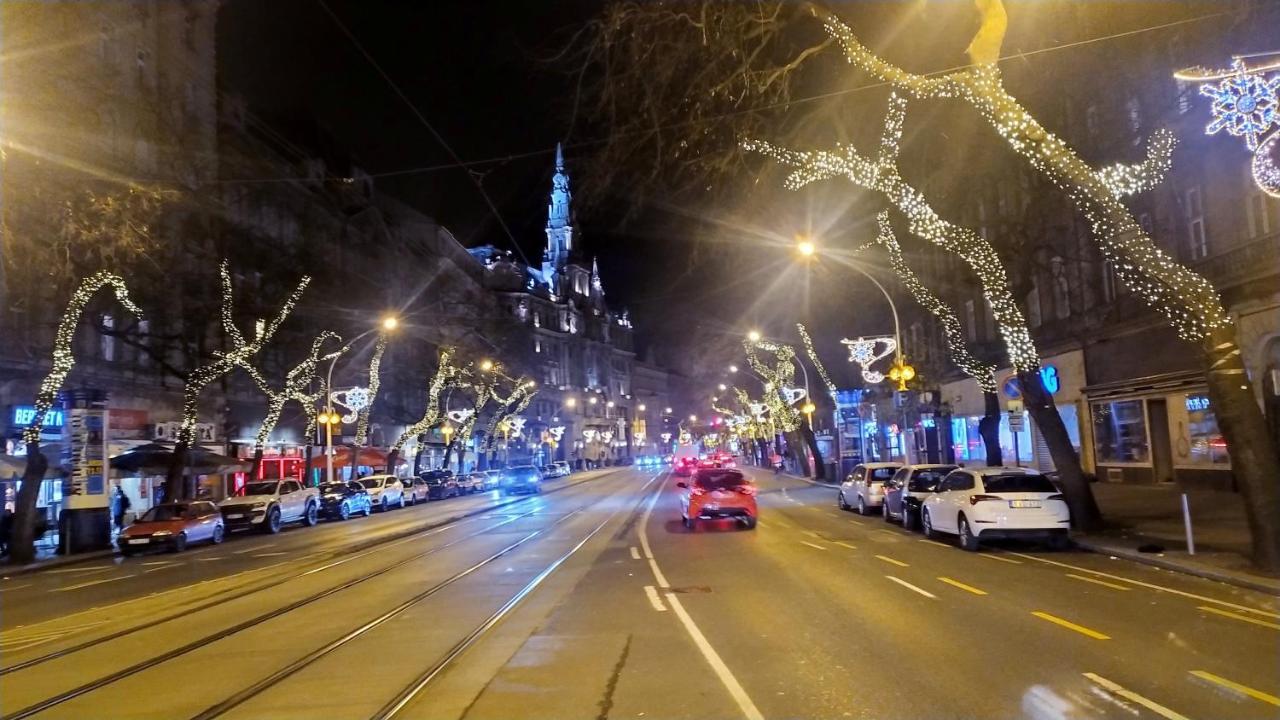 Downtown Acacia Str * Budapest