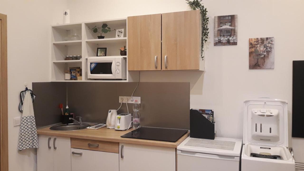 M&m House Apartment
