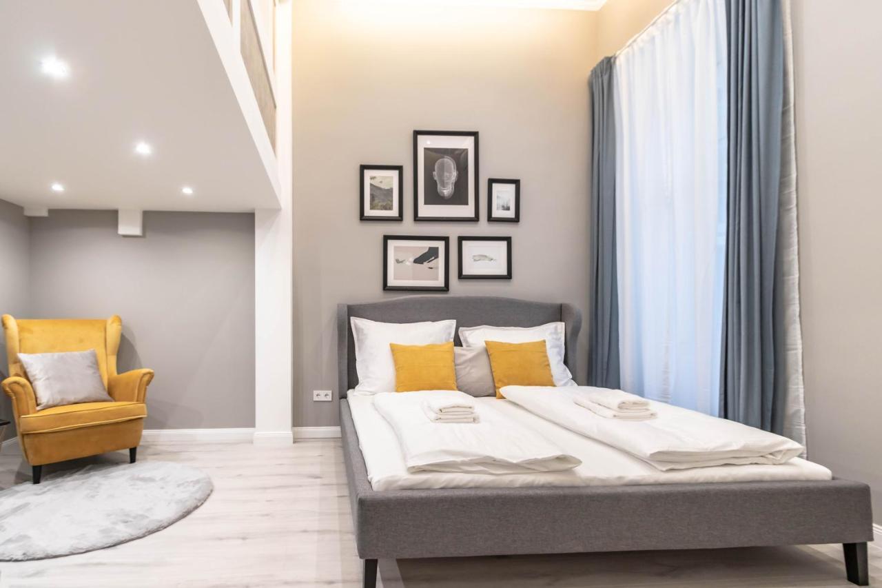 Assea Elegant With 2 Bedroom In Downtown Apartment *