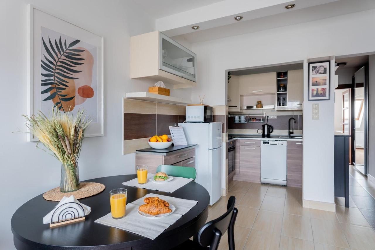 Apartment Floral - New In Town