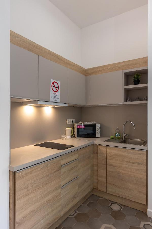 Acacia Apartament *