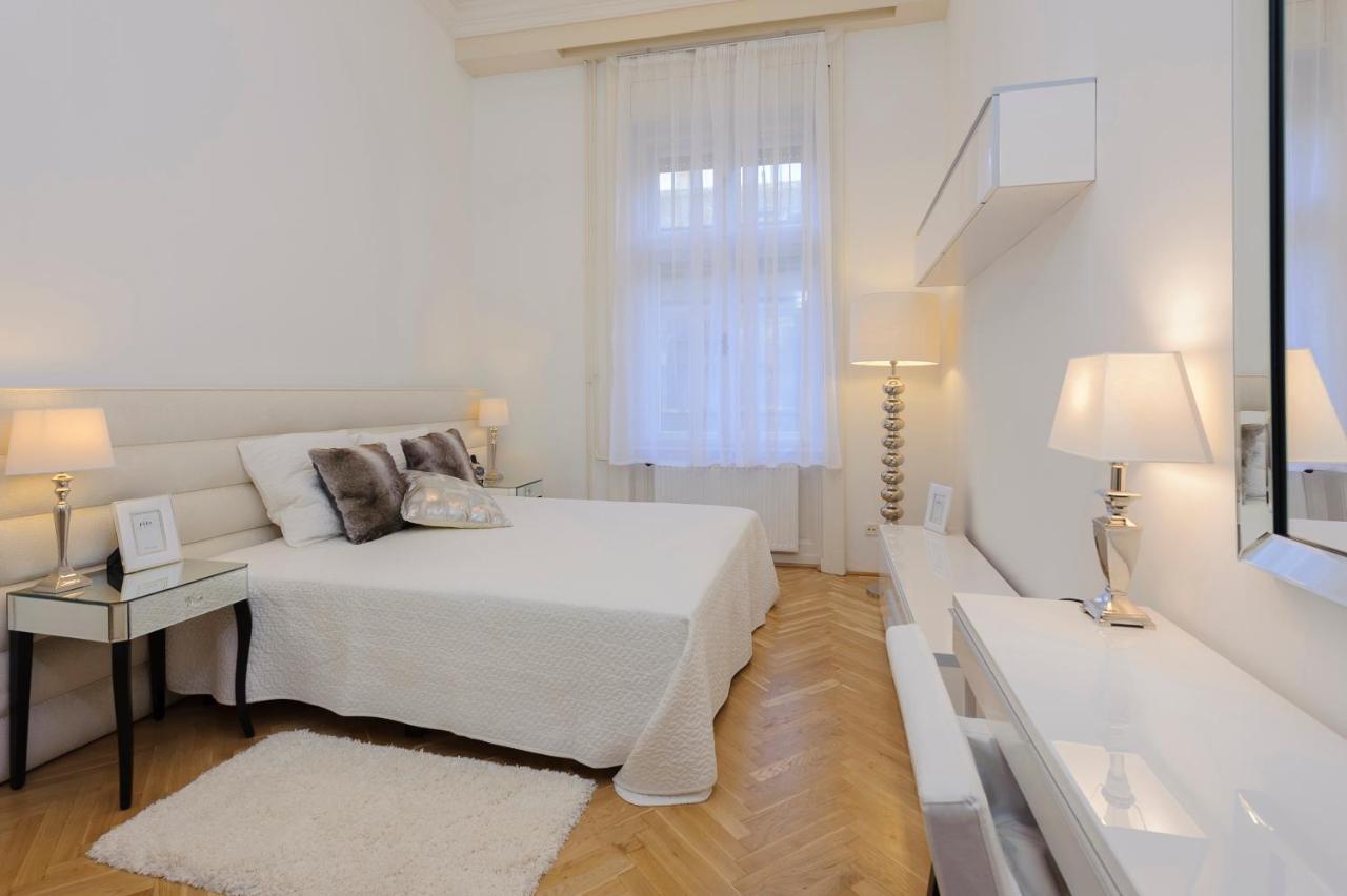 Walking Street Luxurious Huge Appartamento Budapest