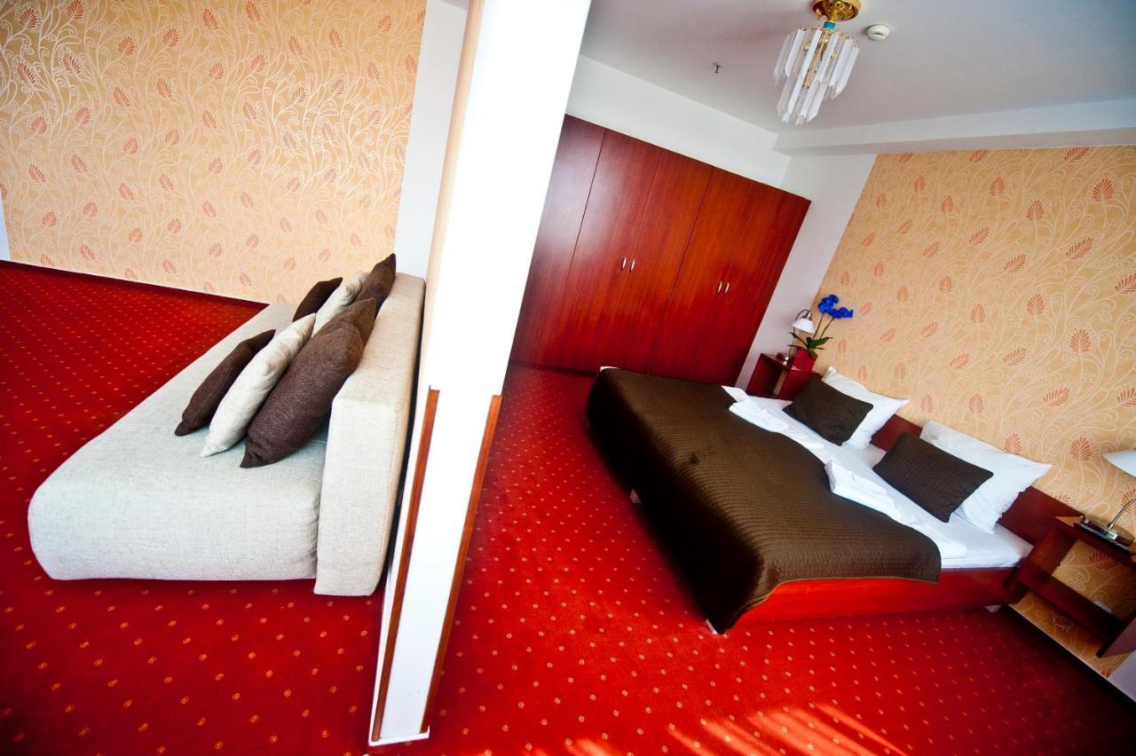Canada Hotel