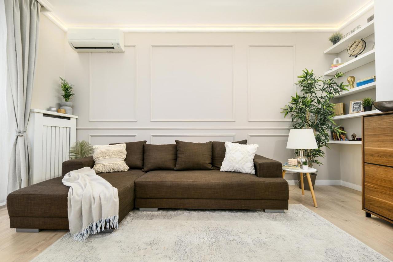 Lägenhet Best Downtown Apartman *