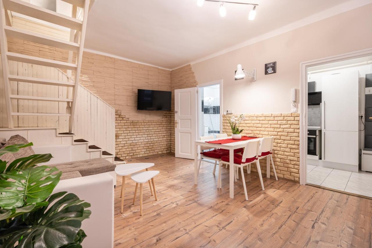 Zensen Nest Apartmán *