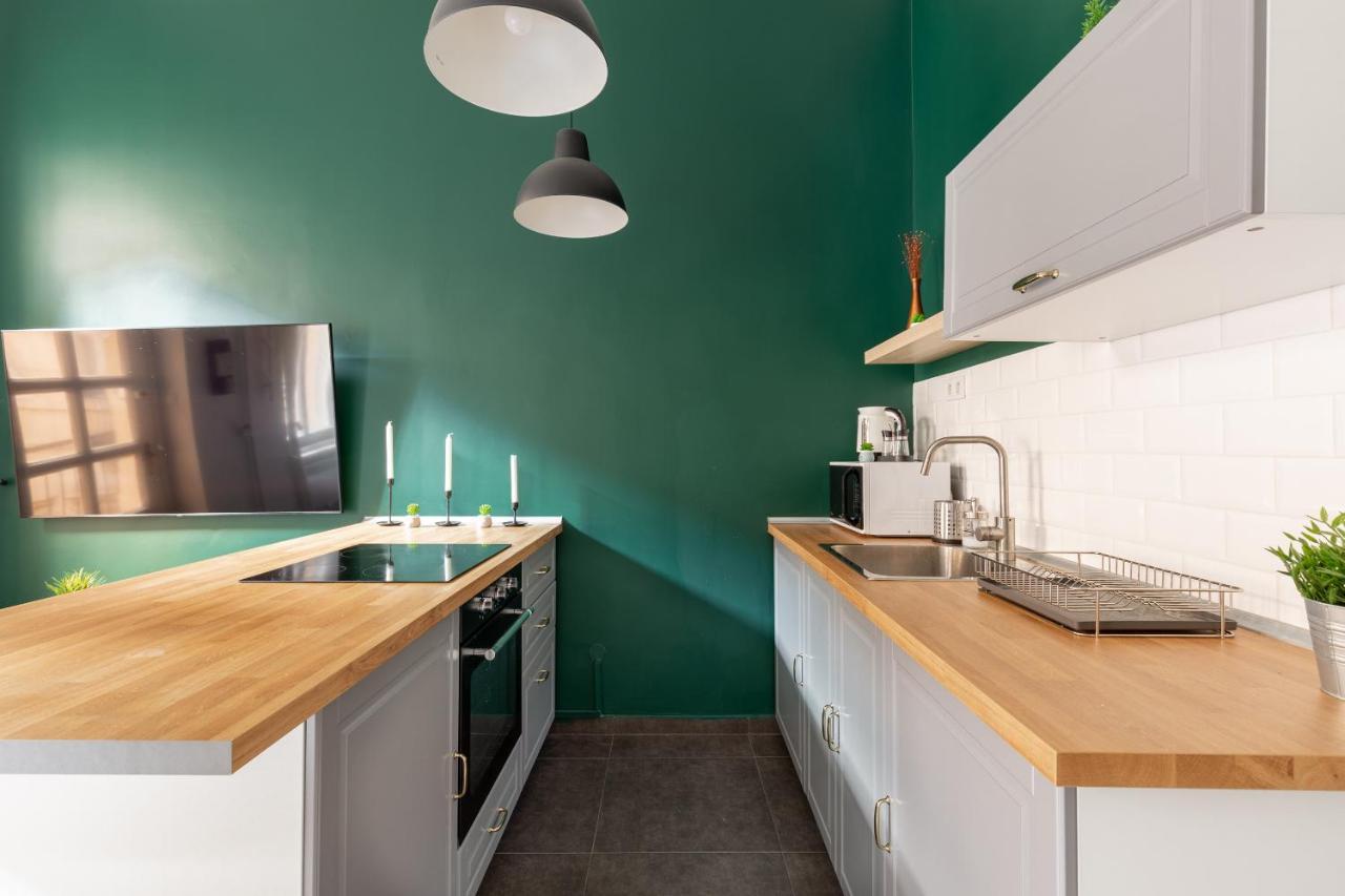Apartament D63 Dohany