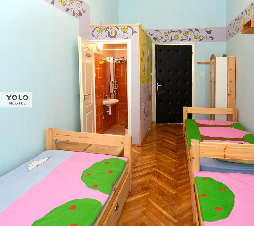 Yolo * Budapest