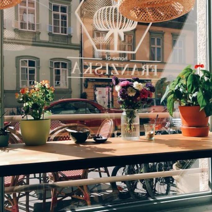 Cozy With Garden In The Castle District Apartment Budapest