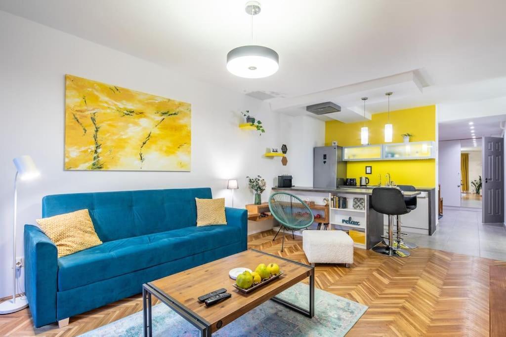 Cozy With Garden In The Castle District Apartment *