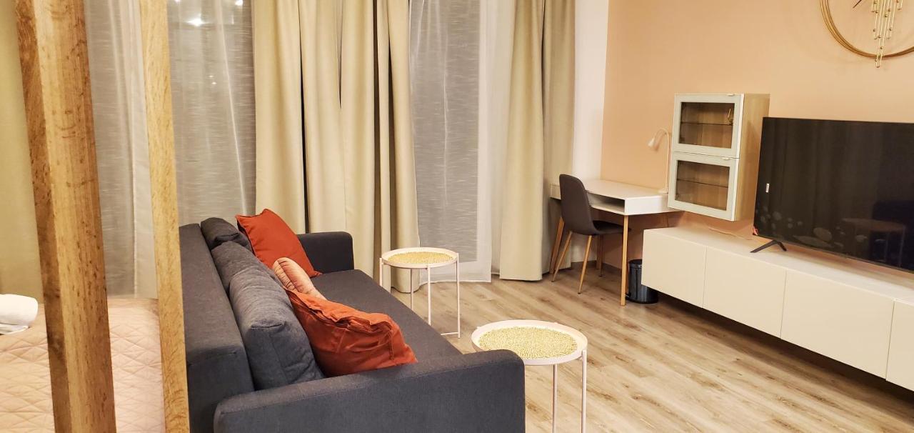 Dn Rose Apartmant *