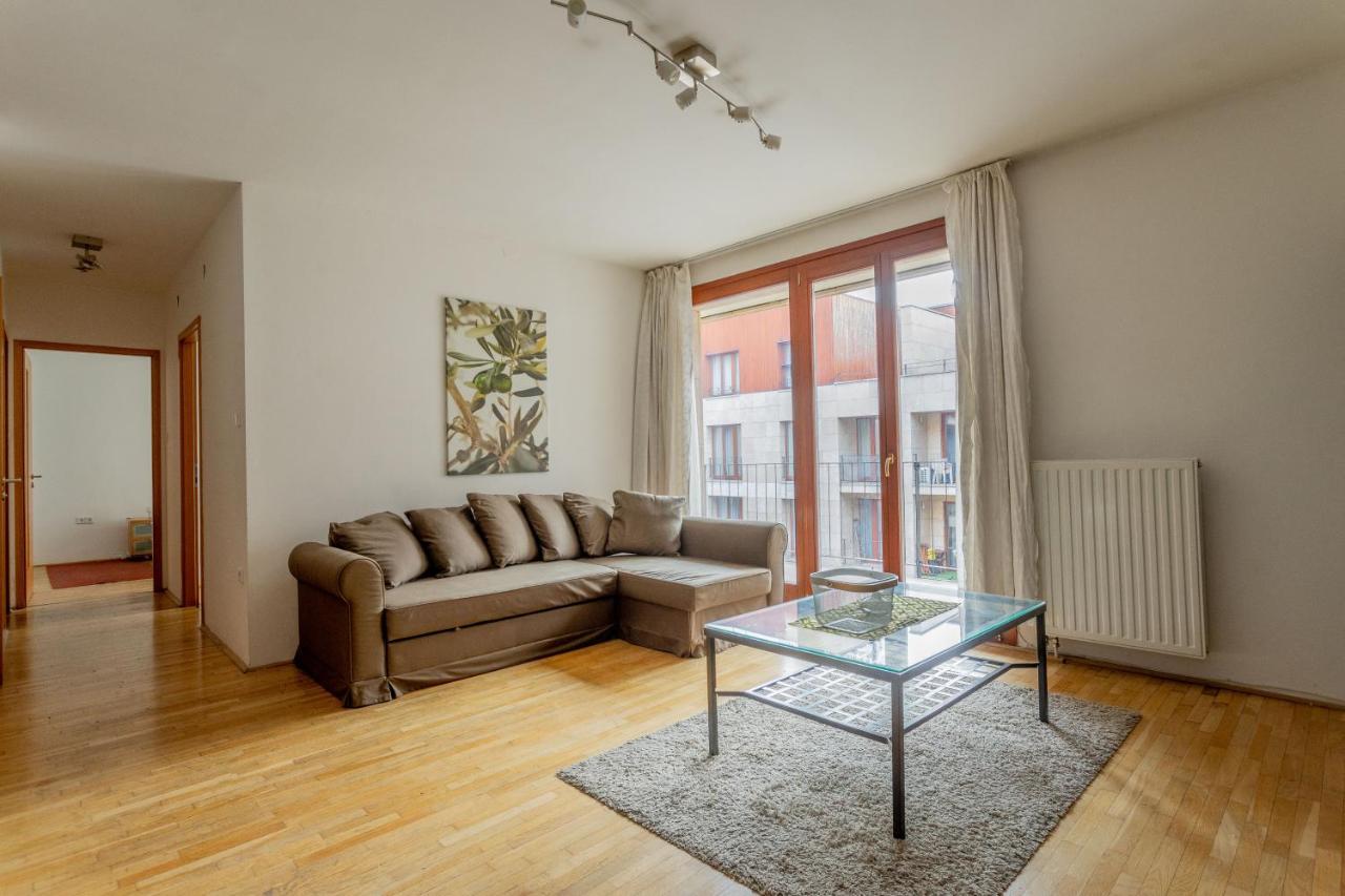Apartman K9 *