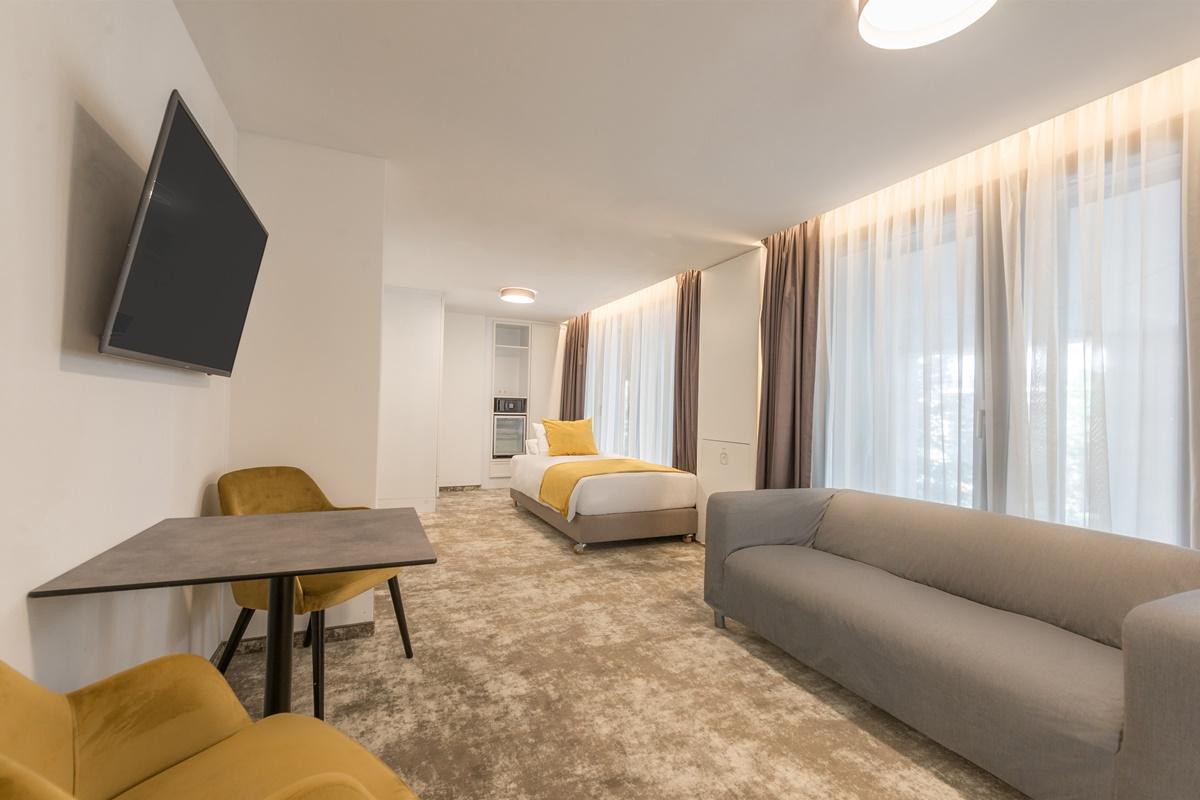 Leonardo Boutique M-square 4*