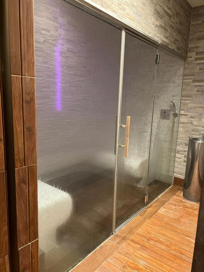 Luxury Dunapest With Spa And Pool *