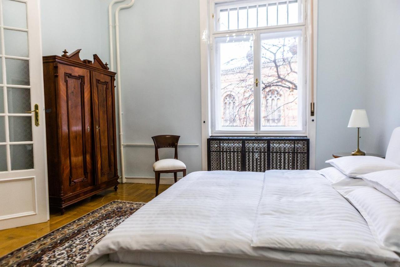 Luxury Downtown 3 Bedroom By Synagoge With Beautiful View * Budapest