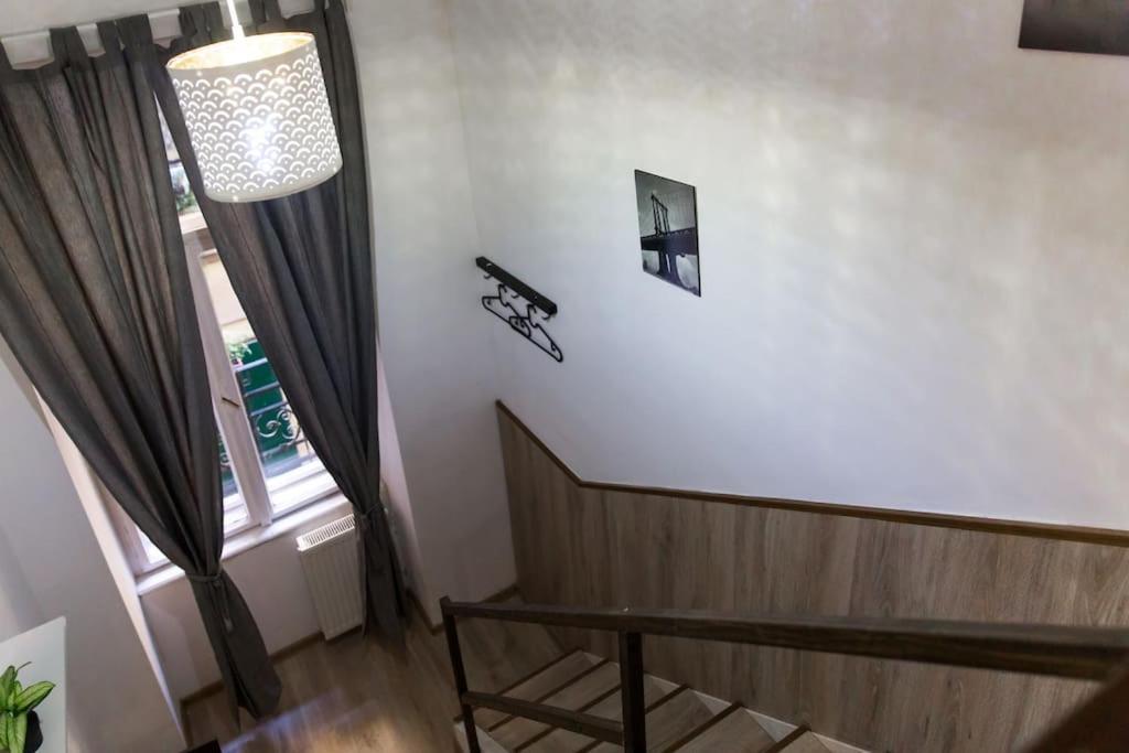 Central Budget Lofts Apartmán