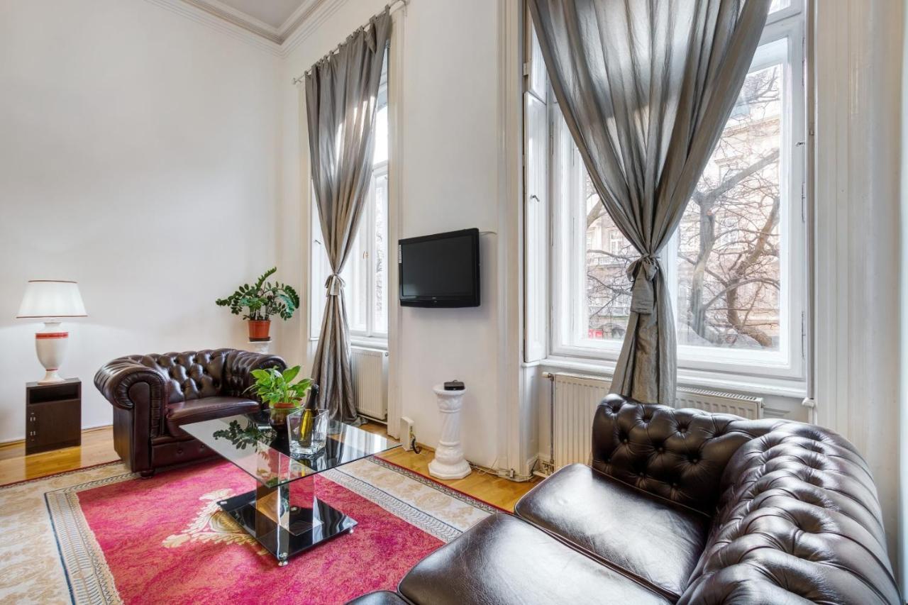 Royale * Budapest